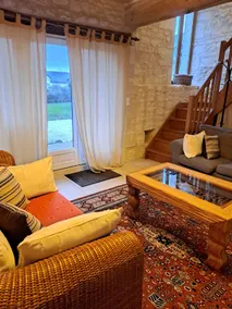 Charming stone farmhouse in the Loire Valley - Image 2