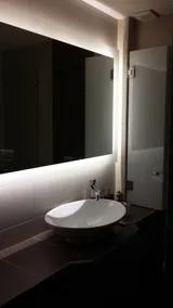 apartment with free parkιng - Image 3