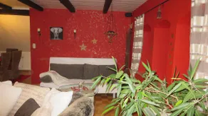 Cozy, large apartment - Image 4
