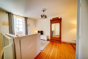 Logis Loiseau with terrace in St-Emilion - Image 5