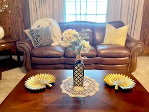 The Boyce Home, a small town oasis! - Image 4
