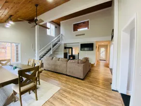 Moat Brewery Townhouse, North Conway - Image 3