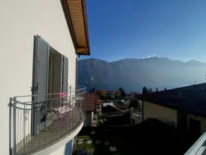 Bellagio Lake Flat - Lake view & balcony, near the center - Image 2