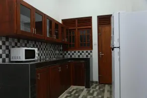 3BR Private Ground Floor Retreat with private Pool - Image 4
