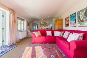 Charming Cottage surrounded by Idyllic garden in peaceful location in central Charlbury - Image 2