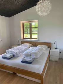 Unique stay in a quiet area - Image 4