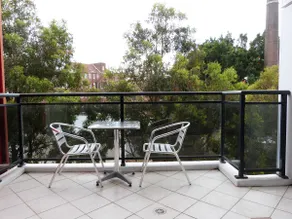 Ultra Convenient Apartment HER09029 - Image 3