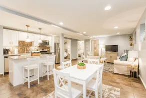 BERNARD CHATEAU – LOGAN SQUARE - Image 3
