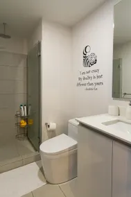 Alicia's Garden Apartment at Secrt - Image 3