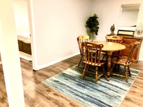 Newly renovated studio with bedroom in a house - Image 4