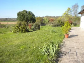 Villa in the countryside - Image 3