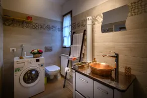 ”Riccardo” apartment with garden access - Image 5
