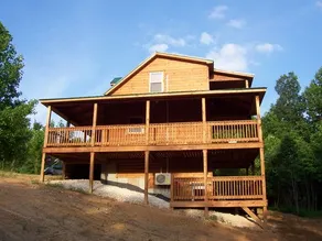1300 sq ft cabin, hot tub, disc golf course - Image 5