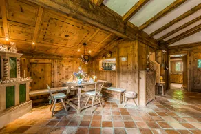 Chalet-Style Apt | 3BR, Balcony | near Gstaad - Image 5