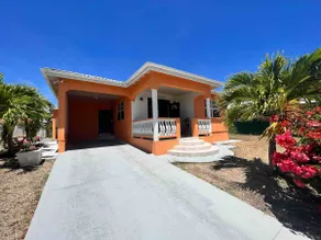 Beach/Surfing/Oistins Secondary rental on Premises - Image 2