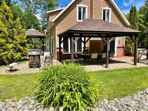 Country Paradise Cottage - Image 3