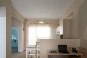 Central Luxury Apartment - Image 4