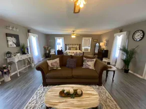 Karrie’s Kottage - Image 2