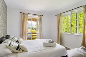 Lovely Villa with huge Garden surrounded by Nature - Image 4