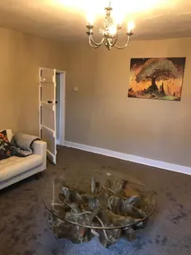 The Travellers Nest - Self Contained With Parking - Image 2