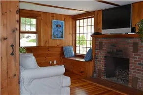 Beach house - access to both ocean and Main St - Image 3