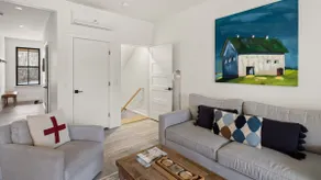 Pristine Brand New townhome Amazing Stowe Location - Image 5