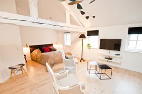 New ”la Chambre à côté” St Louis - Image 2