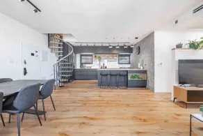 Luxury duplex - Image 5