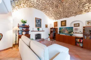 Casa Claudius Positano - sea view, peaceful outdoor private garden - Image 3
