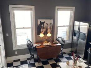 Near Holiday World & Owensboro, The Little House - Image 3