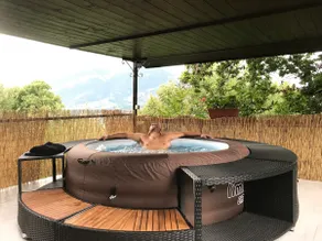 Relax between the lake and mountains - Image 2