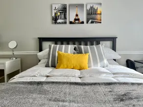Elegant Suite | Private Patio | Perfect Relaxation - Image 2