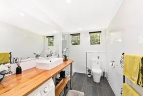 The Garden Suite - Image 2
