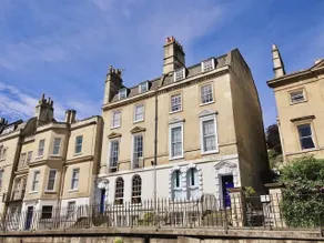 The Courtyard - 2 bed Apt in Georgian Townhouse - Image 3