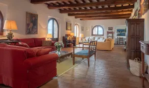 Farmhouse in Umbria with private pool, sleeping up to 12 people. - Image 3