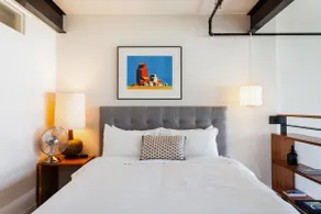 Art-Filled Industrial Loft in South Lake Union - Image 3