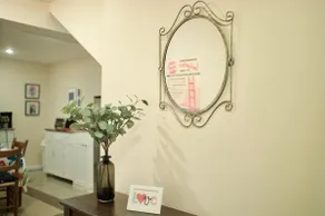 Spacious 2 Bedroom Flat in Vibrant Inner Sunset - Image 2