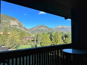 Stunning Mtview-loft, bedroom+sofabed+hot tub etc - Image 3