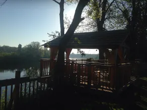 MAISON DE CHARME EN PIERRE AVEC UNE UNE VUE UNIQUE SUR LA RIVIERE DORDOGNE - Image 5