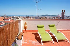 Spectacular Modern Uptown Duplex - Image 3
