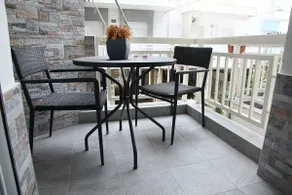 Blue swing chair apartment - Image 4
