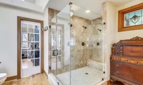 Breathtaking Waterfront North Beach Villa - Image 4