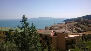apartment with a dream terrace - Image 5
