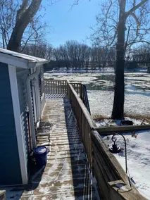 Davis Ferry River Cottage, near Purdue - Image 4