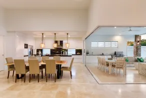 Exquisite Riverside Living, Noosaville - Image 4