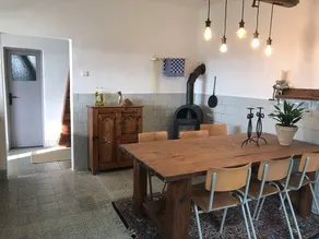 moon garden house - Image 5