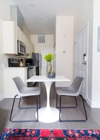 Bright & Bold Loft | Fast Wifi | Downtown Boston - Image 5