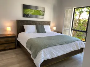 Rem’s Beach Retreat - Image 2