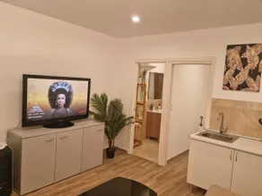 Colombia II Apartment - Image 3
