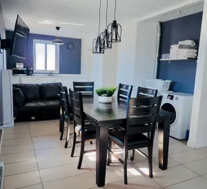 Spacious 4BRs/2Baths with private parking and patio! - Image 2